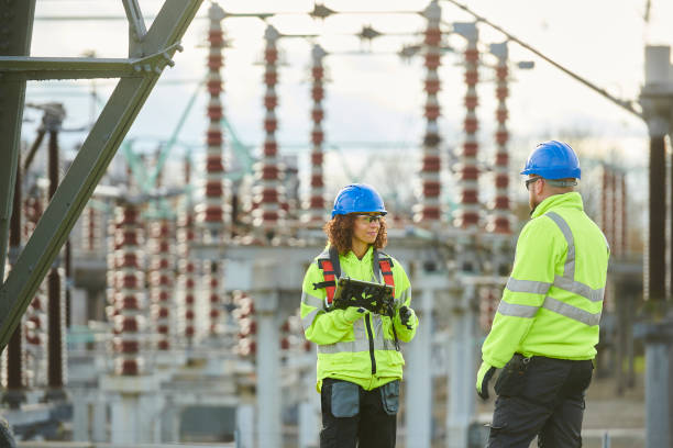 Best Emergency Electrician Near Me  in Shorewood Tower Hills Harbert, MI